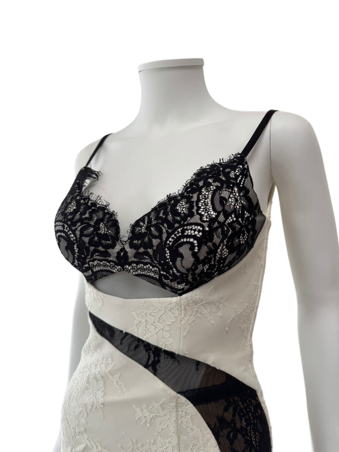 【136】レース シースルー ノースリーブ タイト ミニドレス ROBE de FLEURS Glossy