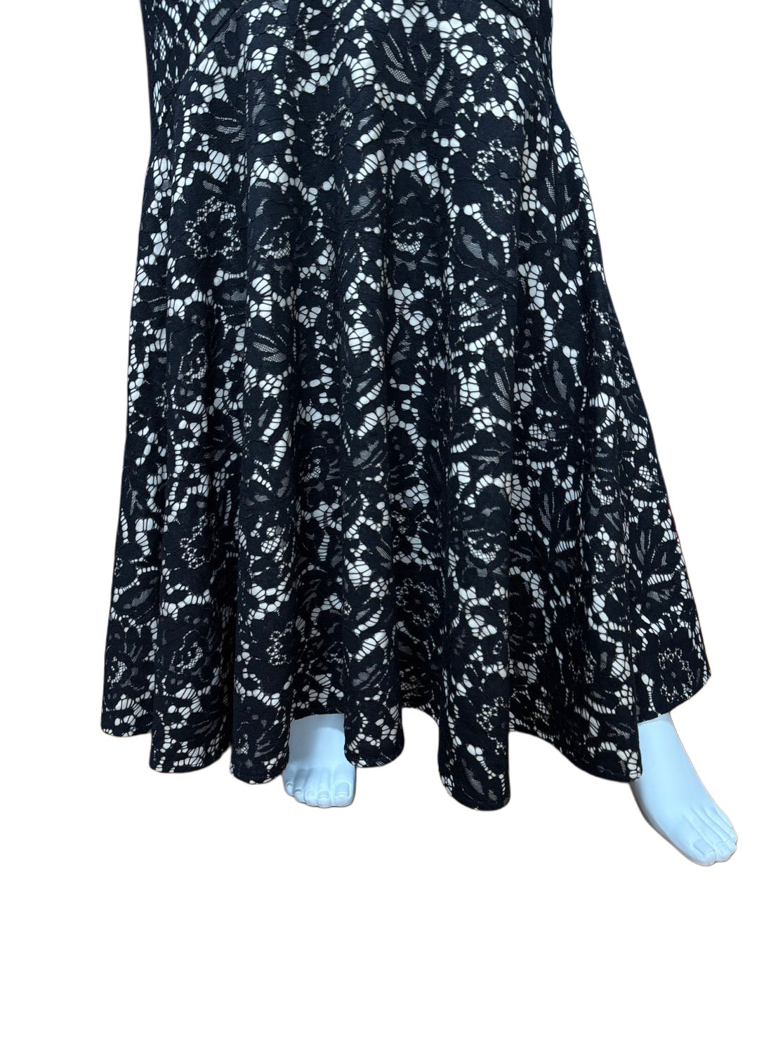 【176】ノースリーブ フレア レース ロングドレス UNA VALERIE