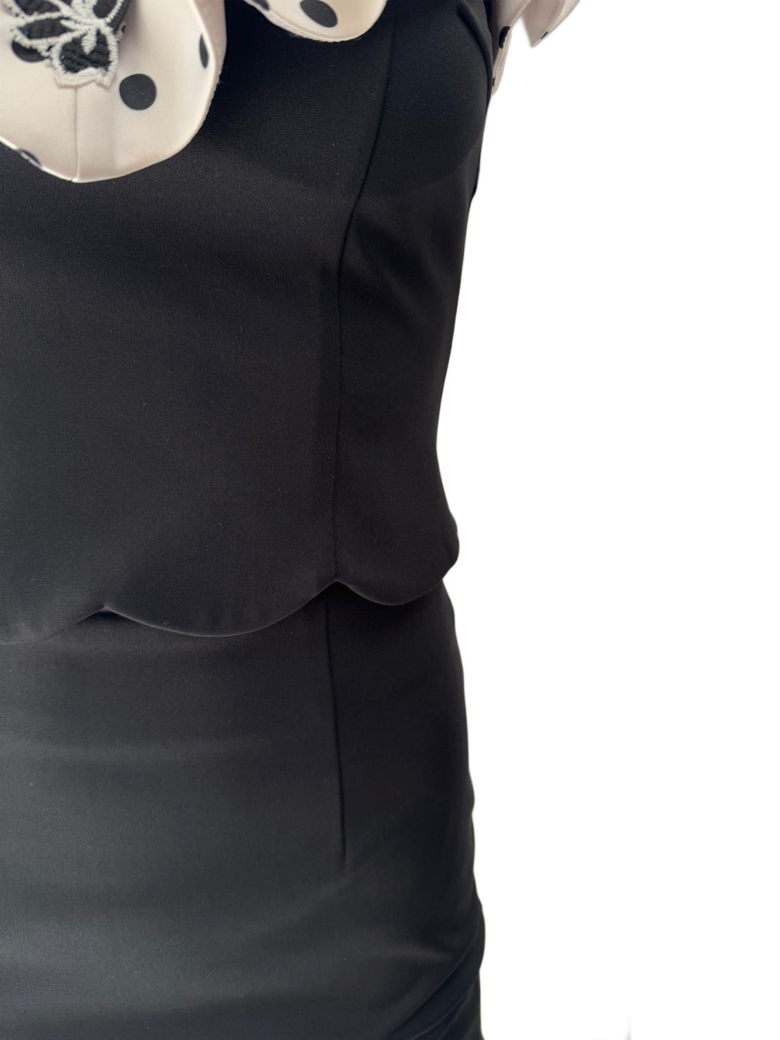 【101】フリル セットアップ ネックリボン ミニ丈 ミニドレス an