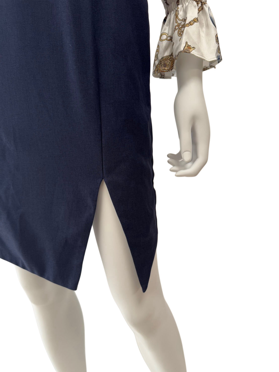 【129】袖あり リボン スリット ひざ丈 ミディアムドレス DEA.by ROBE de FLEURS