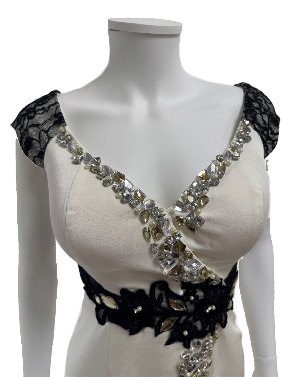 【109】レース ビジュー スリット ミニ丈 ミニドレス ROBE de FLEURS Glossy