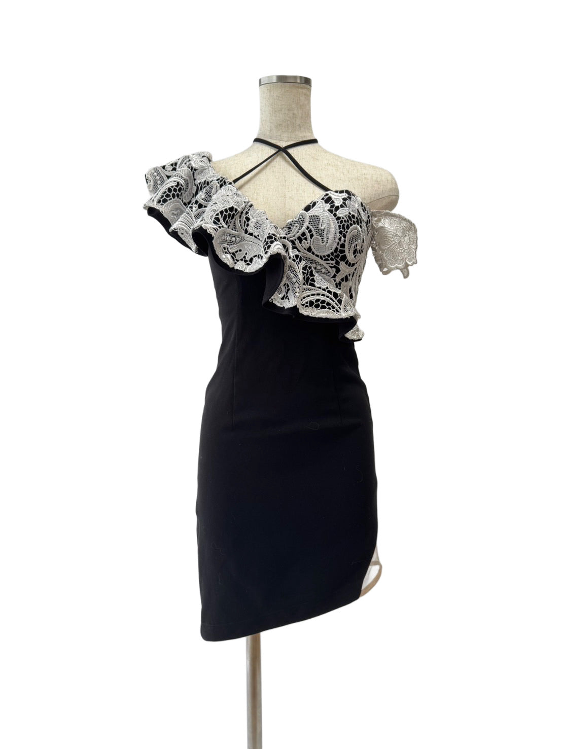 【140】レース フリル シースルー オフショルダー ネックリボン ROBE de FLEURS Glossy