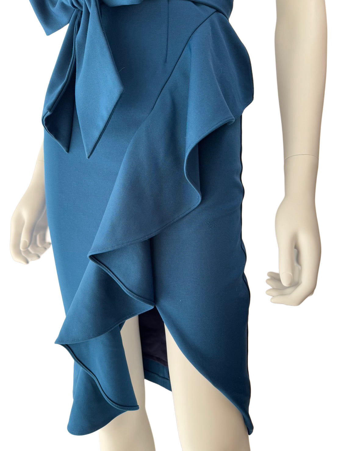 【126】ノースリーブ フリル スリット リボン ハイネック ミディアムドレス Andy GLAMOROUS