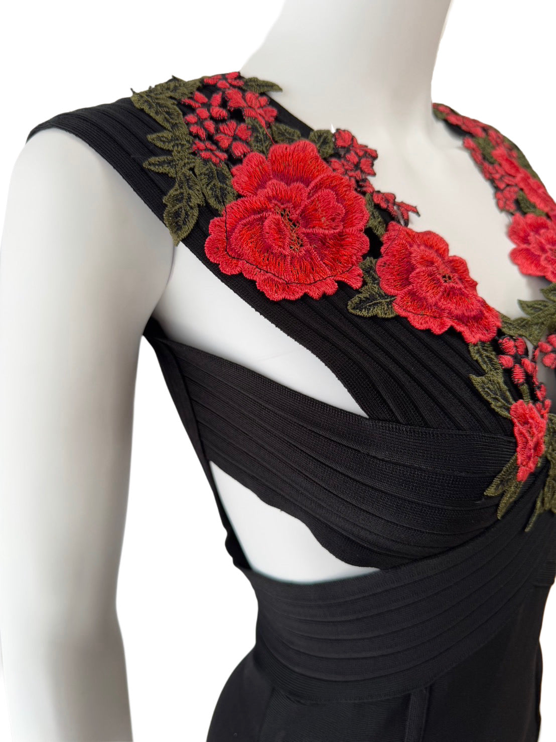 【124】ノースリーブ スリット ひざ丈 ミディアムドレス Andy GLAMOROUS