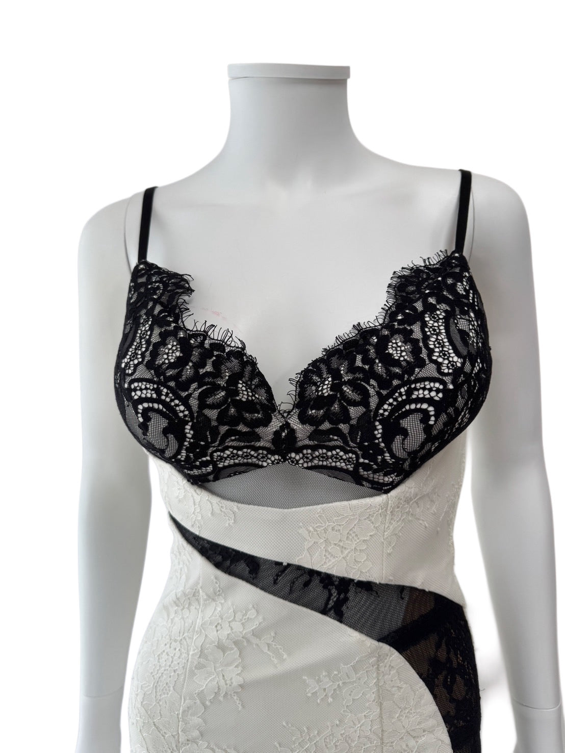 【136】レース シースルー ノースリーブ タイト ミニドレス ROBE de FLEURS Glossy