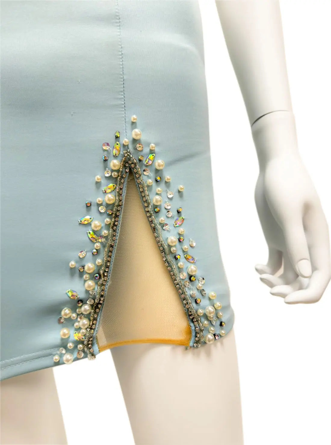 キャミソール ビジュー スリット タイト ミニドレス キャバドレス ANGEL R | et toi（エトワ） レンタルキャバドレス