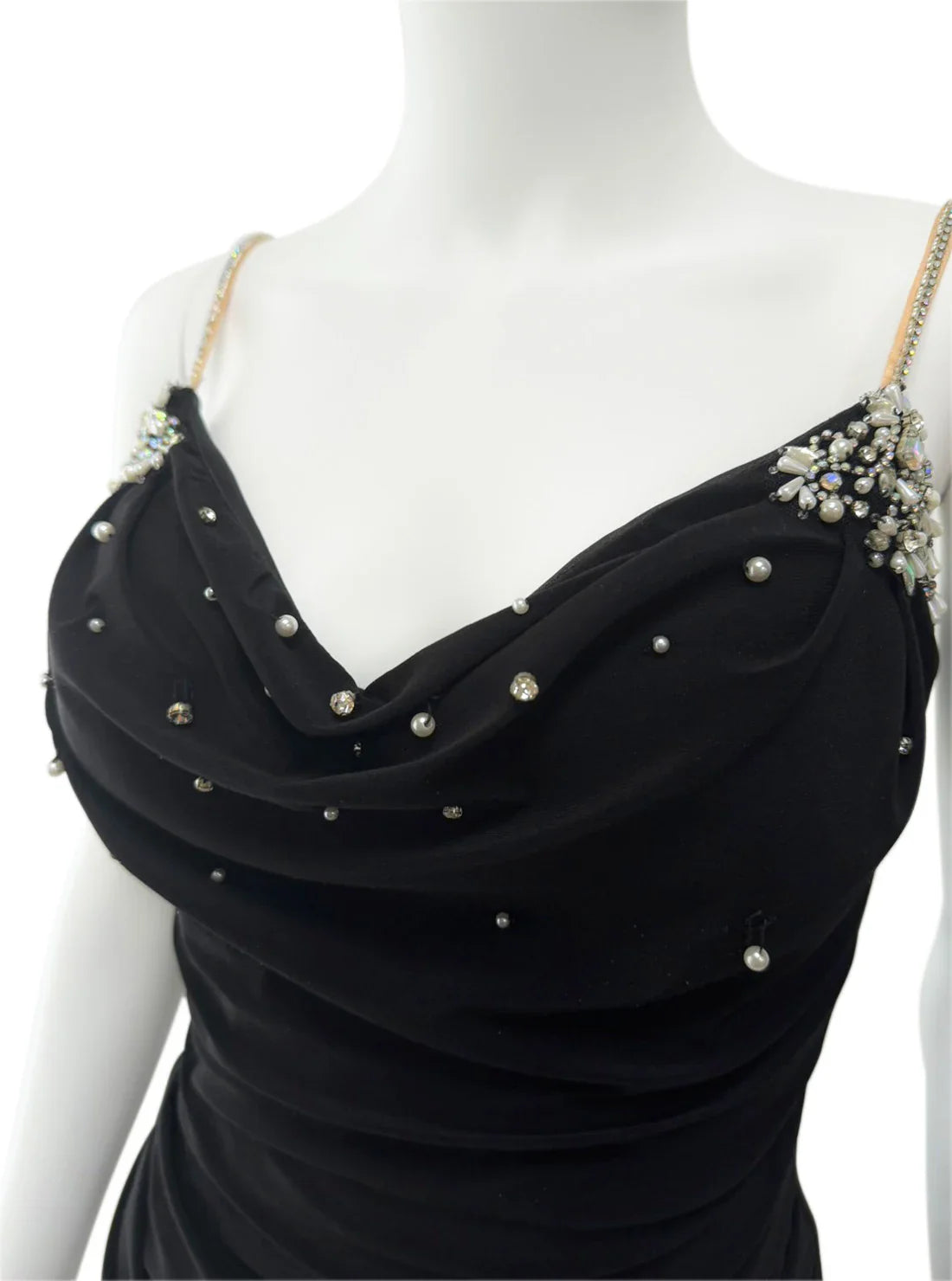 キャミソール ビジュー タイト ミニドレス キャバドレス ANGEL R | et toi（エトワ） レンタルキャバドレス