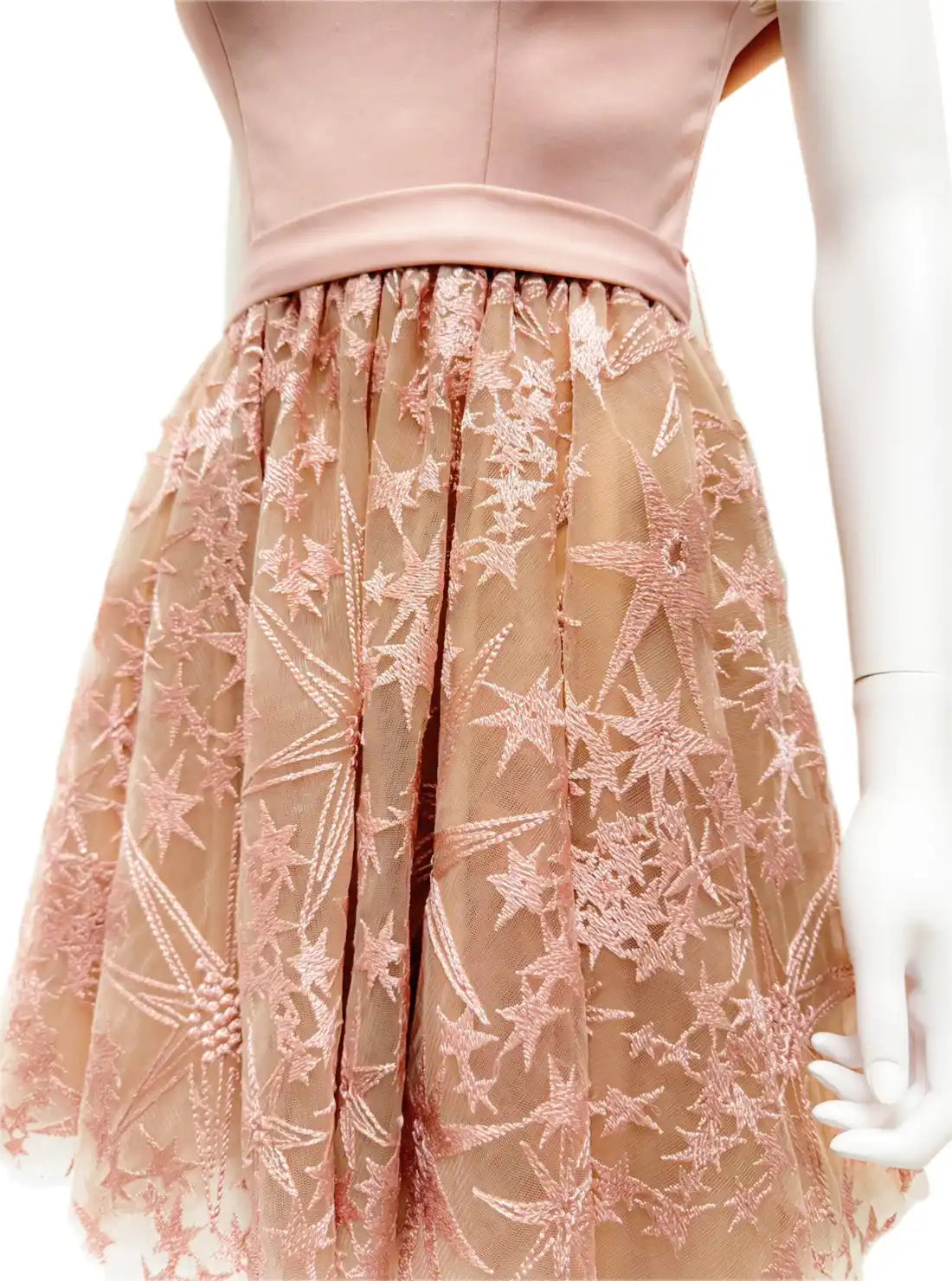 オフショル フレア リボン ミニドレス キャバドレス ANGEL R | et toi（エトワ） レンタルキャバドレス