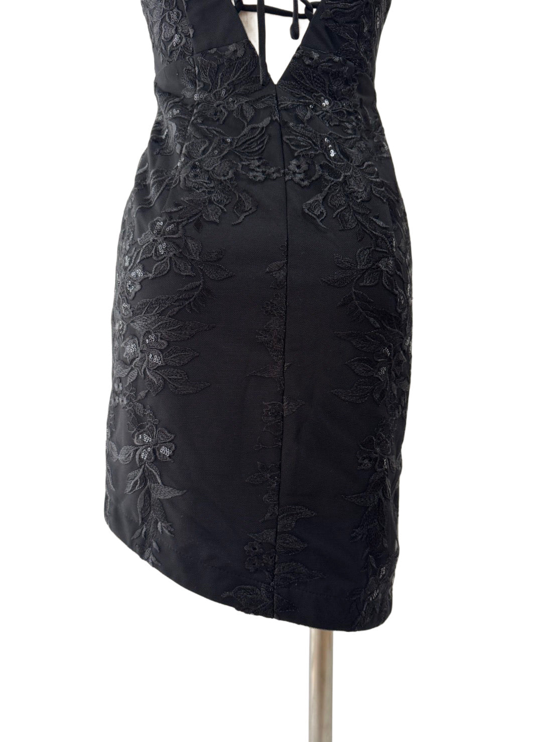 【154】ノースリーブ シースルー ビジュー スリット ROBE de FLEURS Glossy