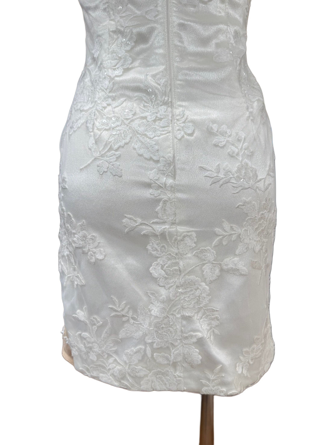 【176】ネックリボン ビジュー レース シースルー パール ROBE de FLEURS