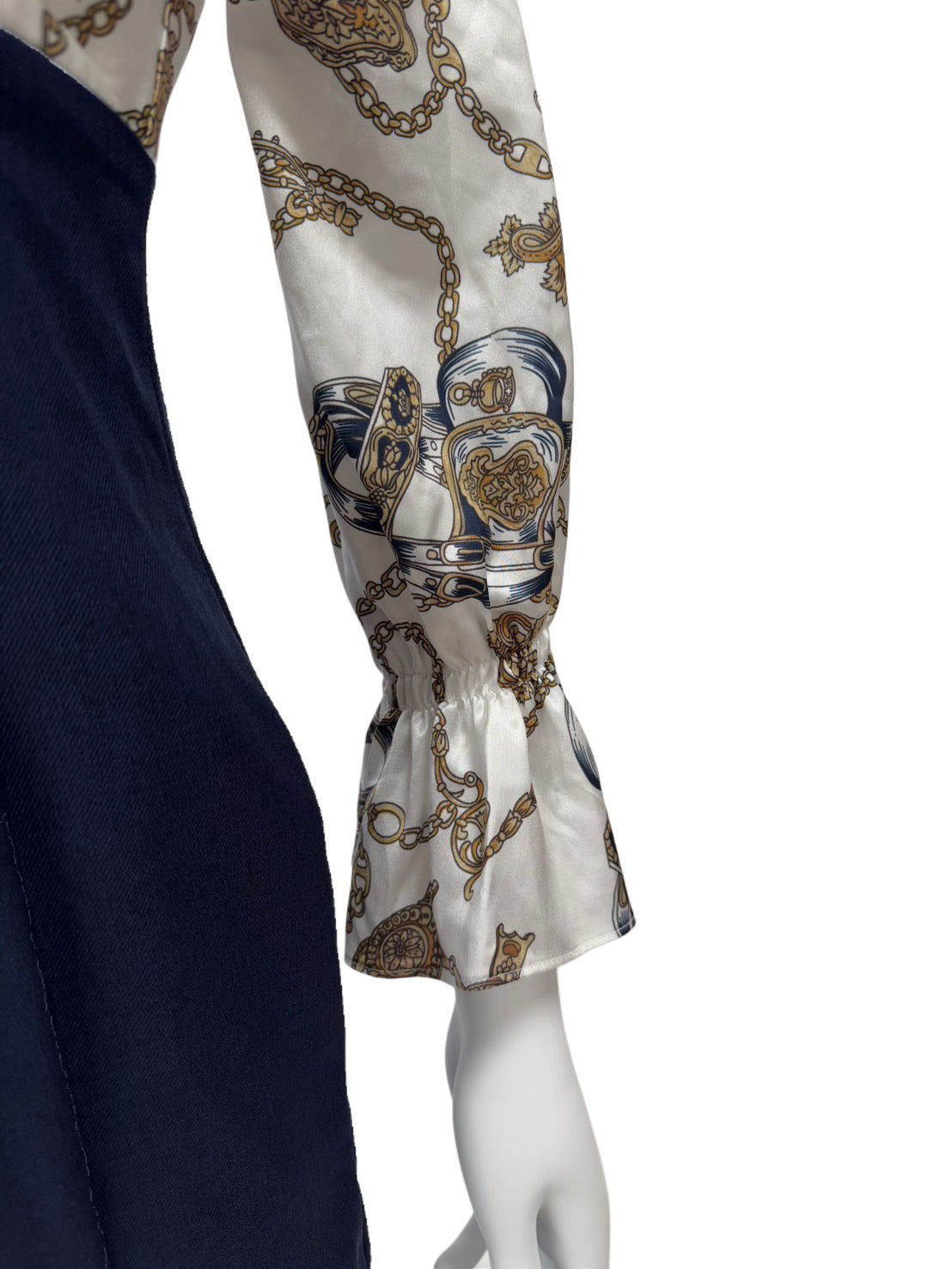 【129】袖あり リボン スリット ひざ丈 ミディアムドレス DEA.by ROBE de FLEURS