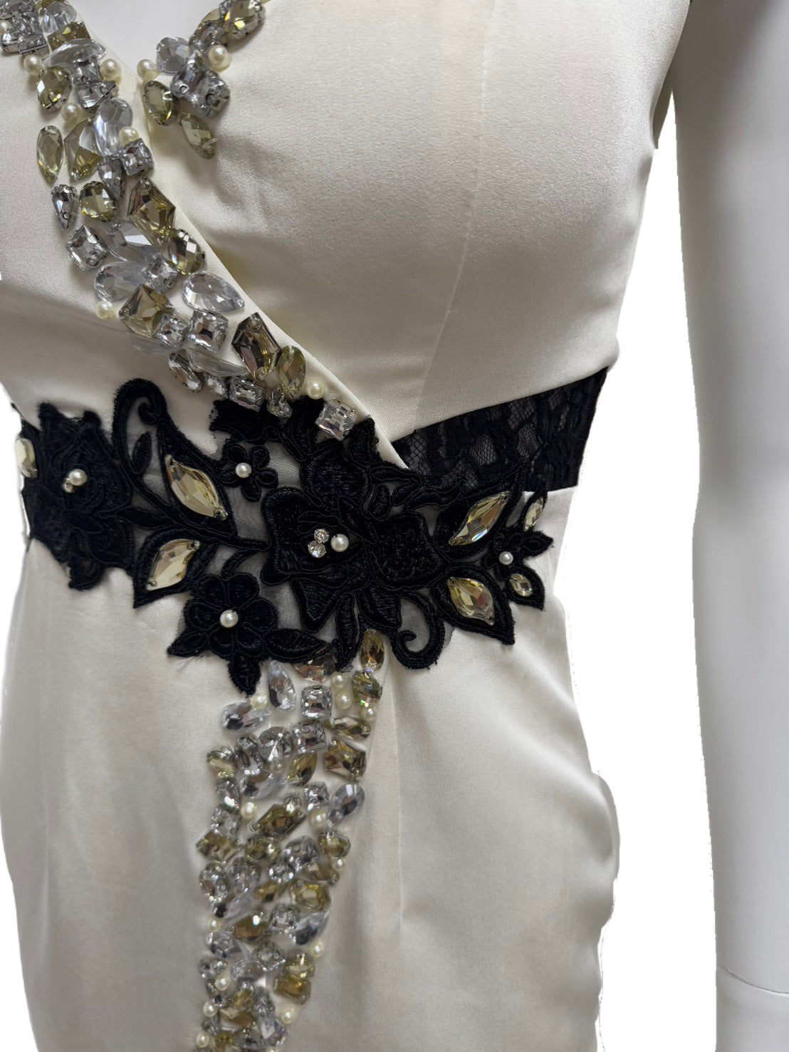 【109】レース ビジュー スリット ミニ丈 ミニドレス ROBE de FLEURS Glossy