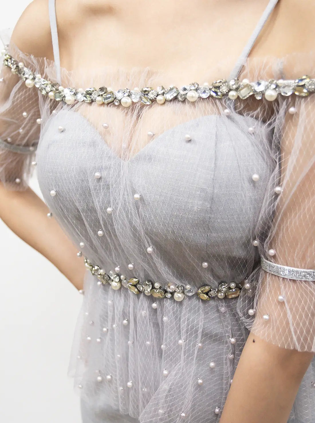 キャミソール オフショル ビジュー ペプラム タイト ミニドレス キャバドレス ROBE de FLEURS | et toi（エトワ） レンタルキャバドレス